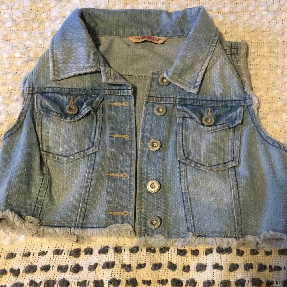 Women’s jean vest